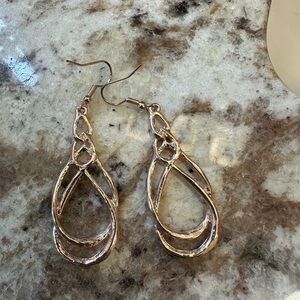 Elegant Gold Drop Earrings